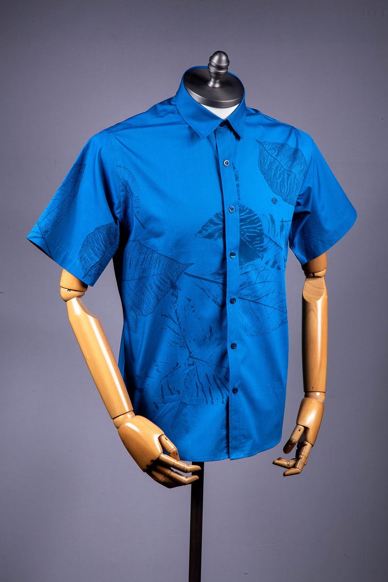 Camisa-Estampa-Localizada-Algodao-MC-AZUL-PETROLEO-022-09643-01