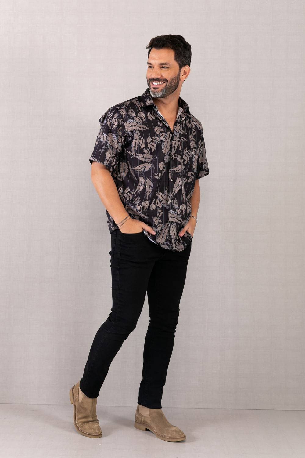 Camisa Microfibra Estampada MC Preto