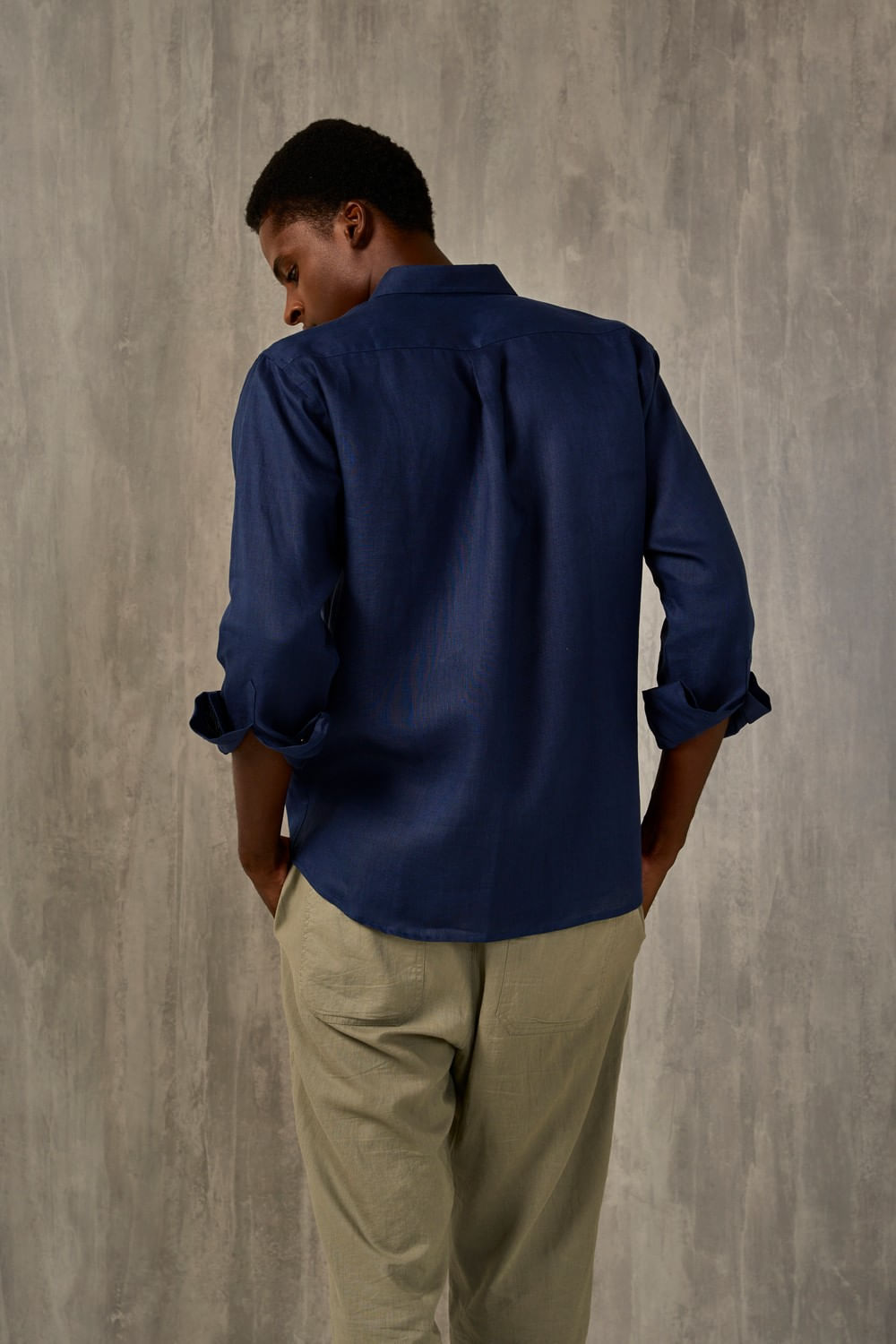 Camisa em Puro Linho ML Azul Escuro