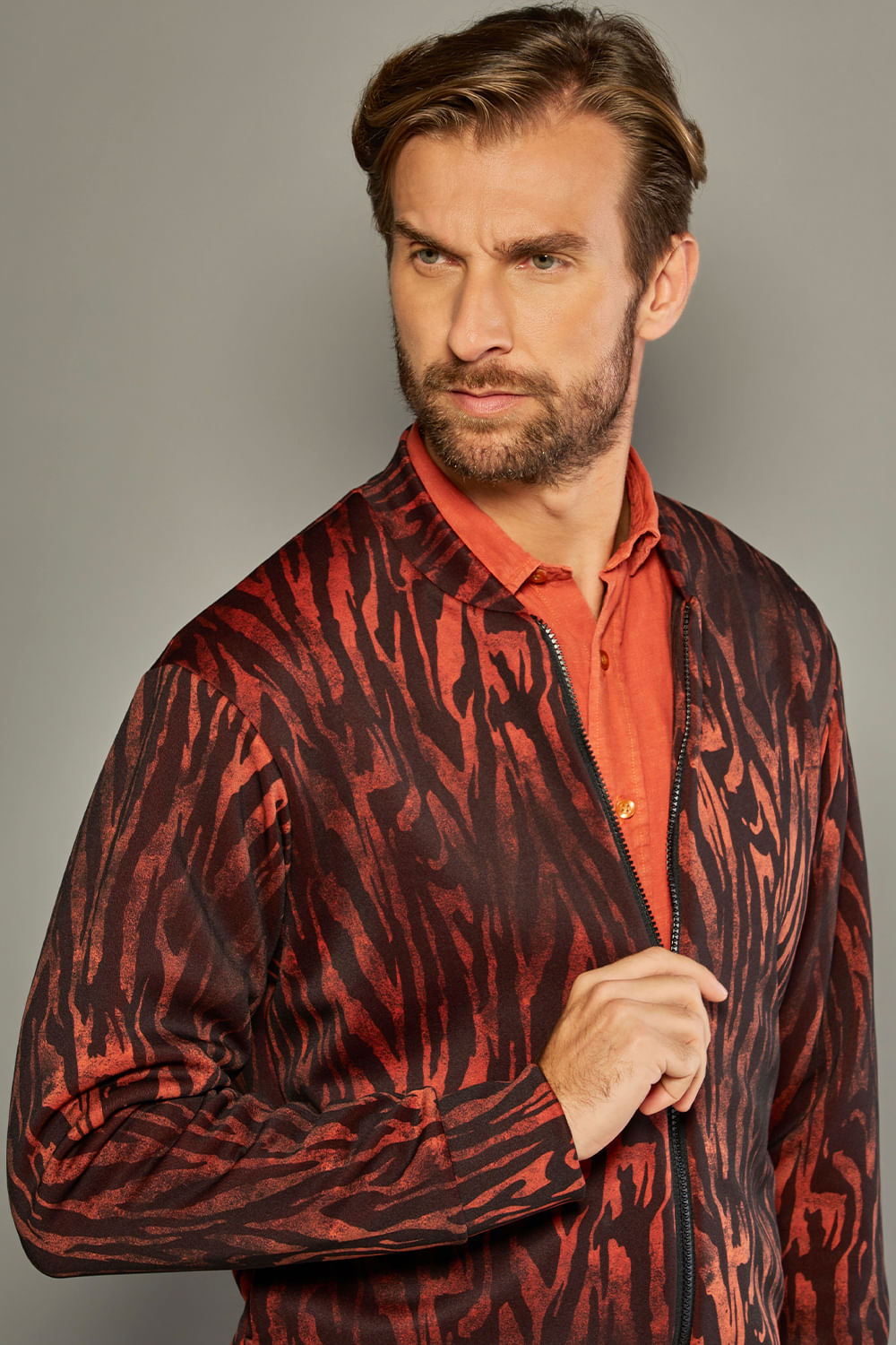 Jaqueta Bomber em Neoprene Marrom