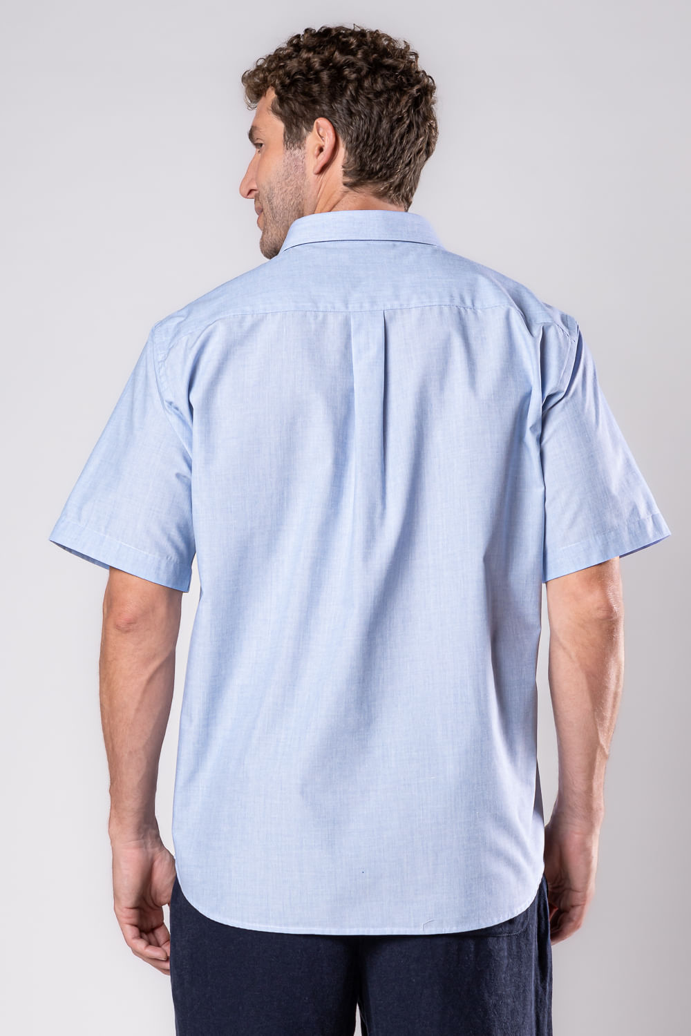 Camisa Maquinetada Algodão Misto MC Azul Claro