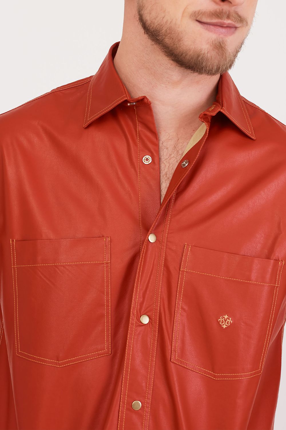 Camisa em Poliuretano PU Vermelho