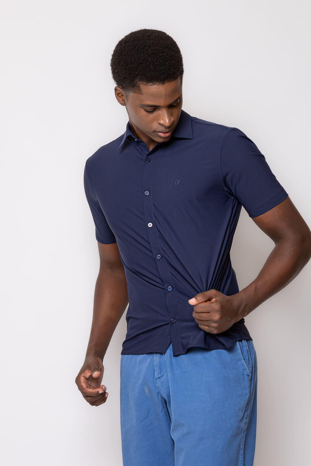 Camisa Slim Bi-Stretch MC Azul Escuro
