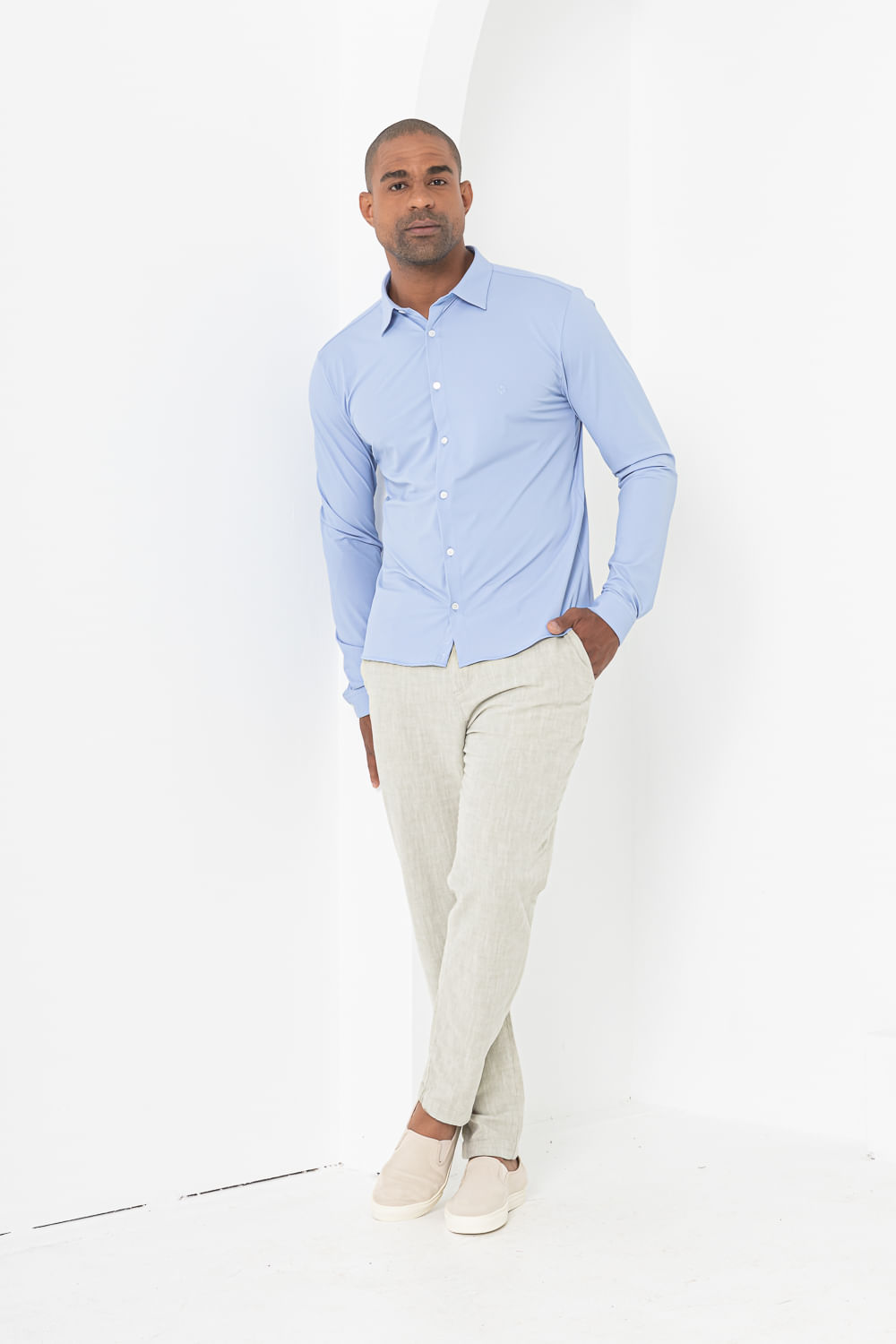 Camisa Social Slim Bi-Stretch Azul Claro