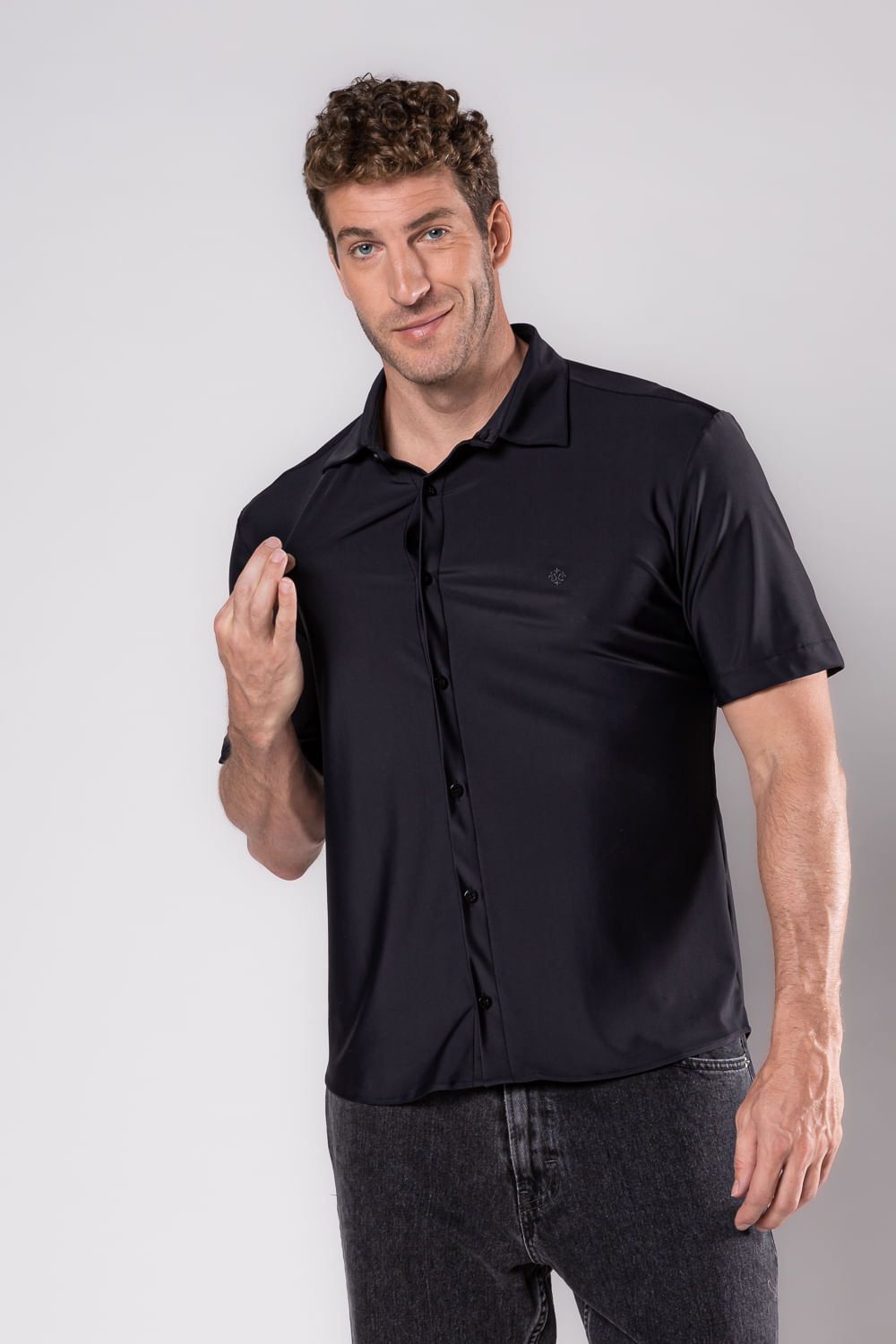 Camisa Slim Bi-Stretch MC Preto
